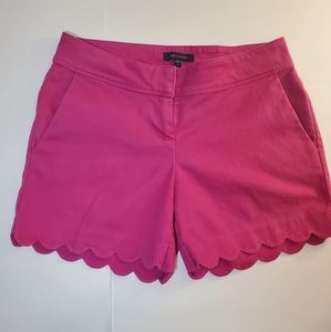 Limited size 4 (fit like 6) pink dressy shorts with scalloped hem